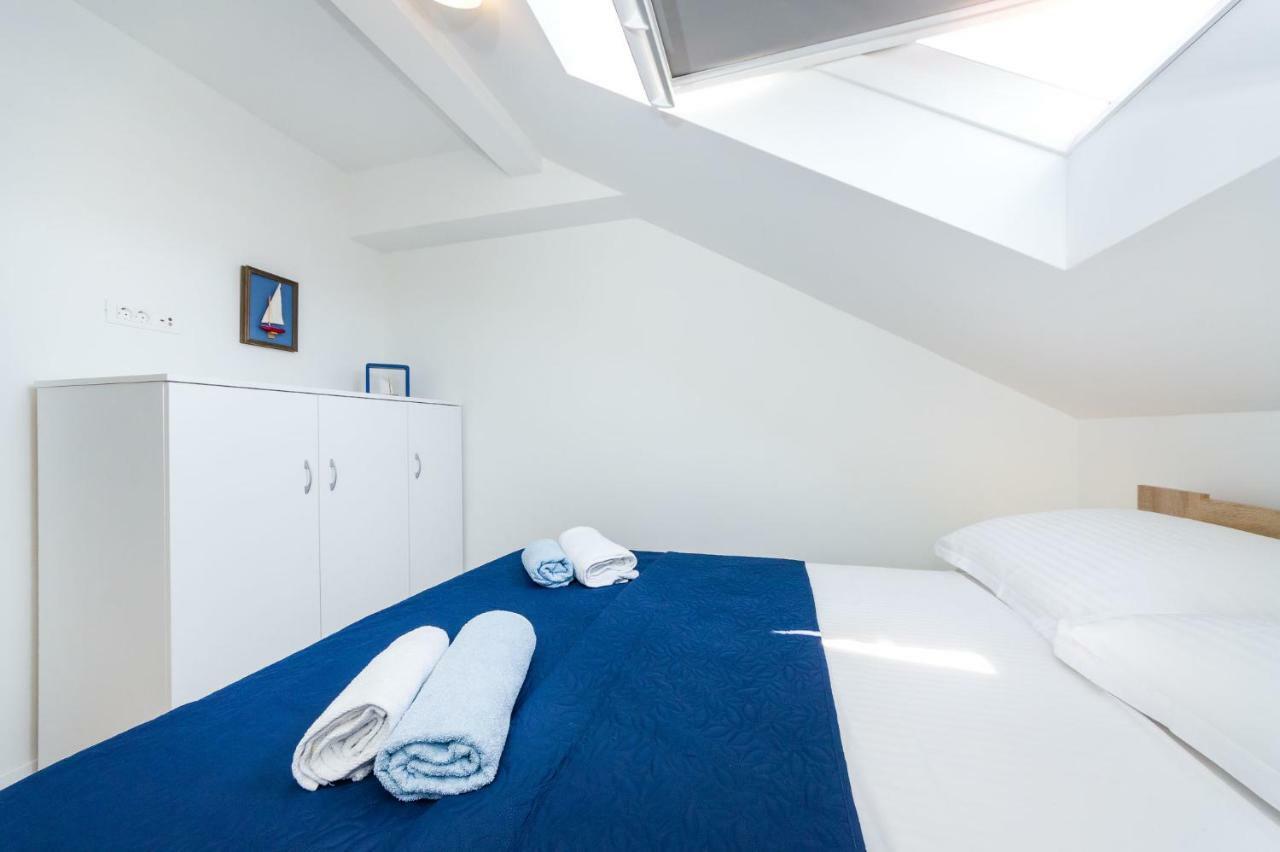 Apartman Iva Zara Exterior photo